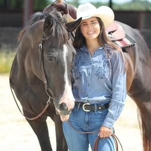 Meet your Posher, Nicole